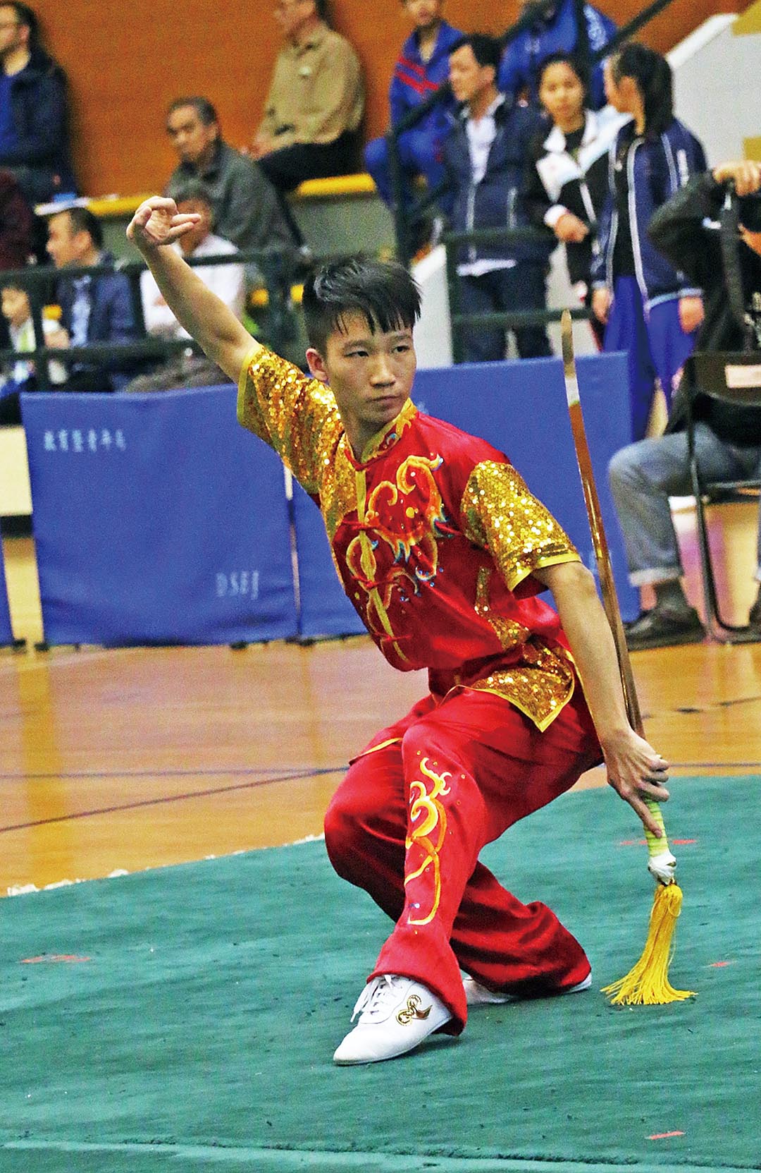黃膾先