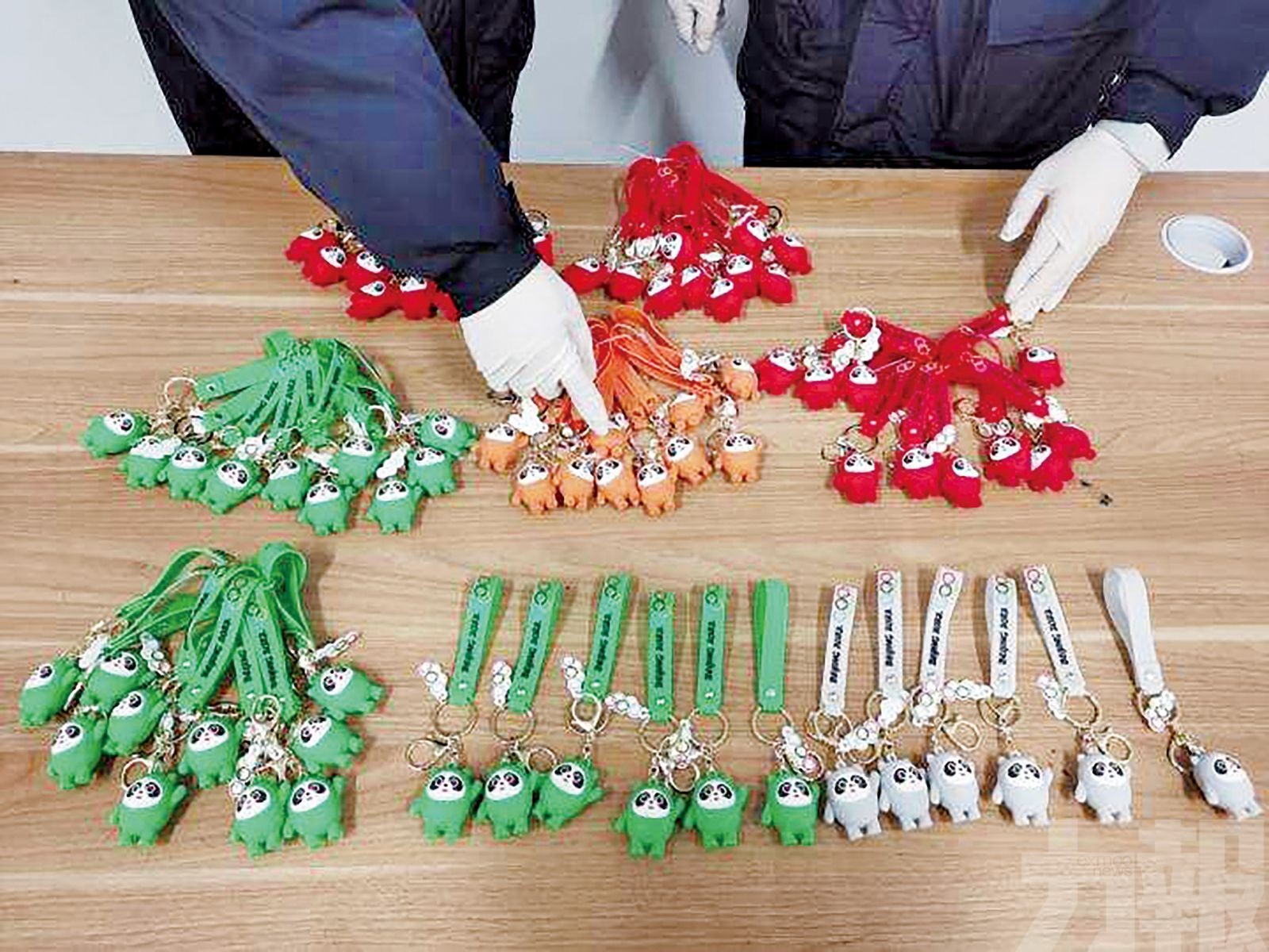 冰墩墩、雪容融想賣就賣?